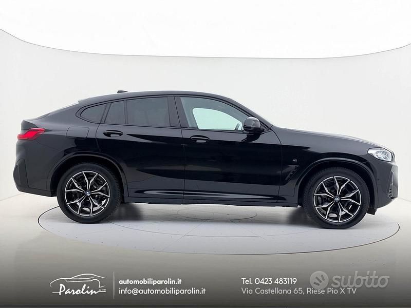 Usata BMW X4 M Sport 190 CV (139 kW) 2024 Black sapphire SUV