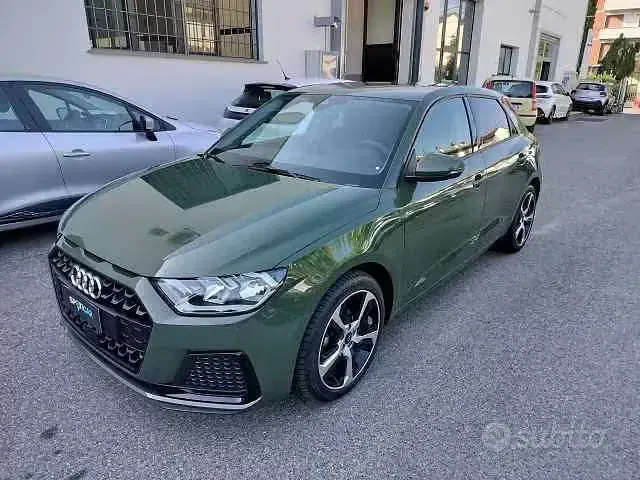 Usata Audi A1 Admired 95 CV (69 kW) 2025 Verde SUV
