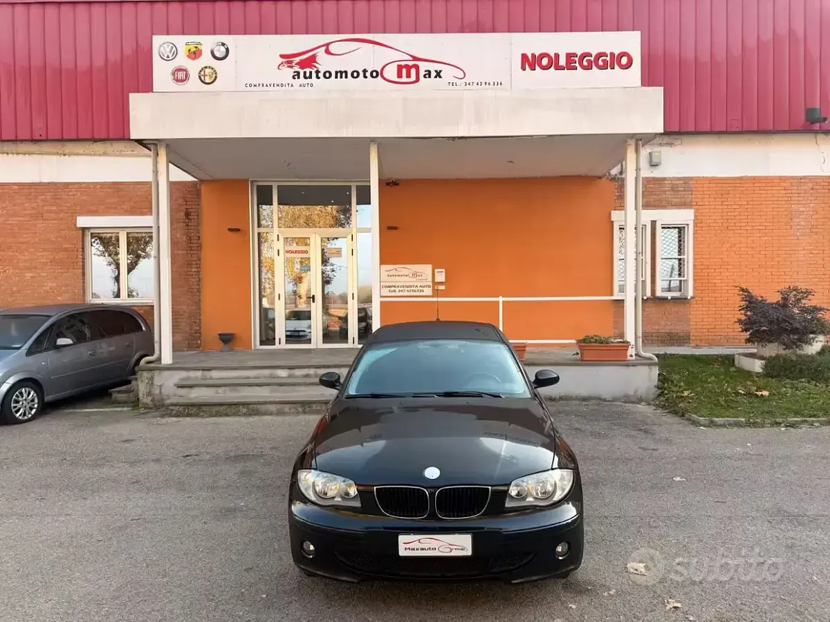 Usata BMW 120 163 CV (119 kW) 2005 Nero Utilitaria