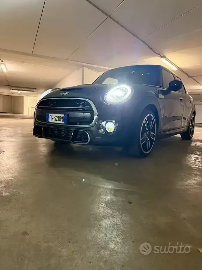 Usata Mini John Cooper Works 192 CV (141 kW) 2018 Grigio Utilitaria