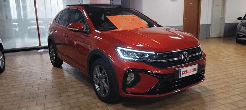 Usata VW Taigo R-line 116 CV (85 kW) 2024 Kings red / metallizzato SUV