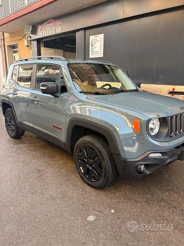 Usata Jeep Renegade Trailhawk 170 CV (125 kW) 2015 SUV