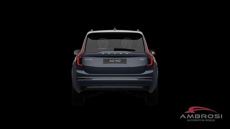 Nuova Volvo XC90 Plus 250 CV (183 kW) 2026 Denim blue SUV