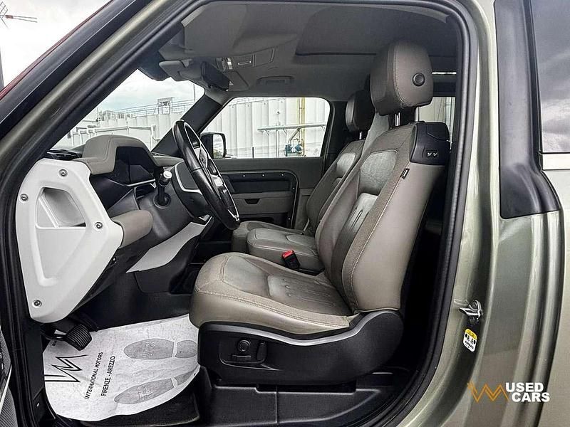 Usata Land Rover Defender First Edition 250 CV (183 kW) 2021 Verde SUV