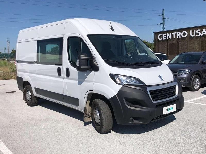 Usata Peugeot Boxer S 140 CV (102 kW) 2024 Kaolin white Furgone