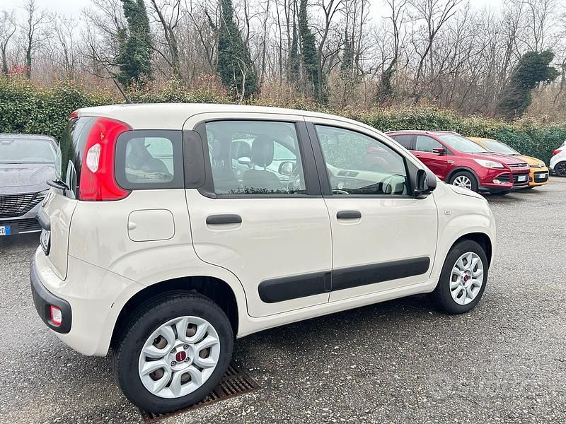 Usata Fiat Panda Lounge 86 CV (63 kW) 2015 Beige Berlina