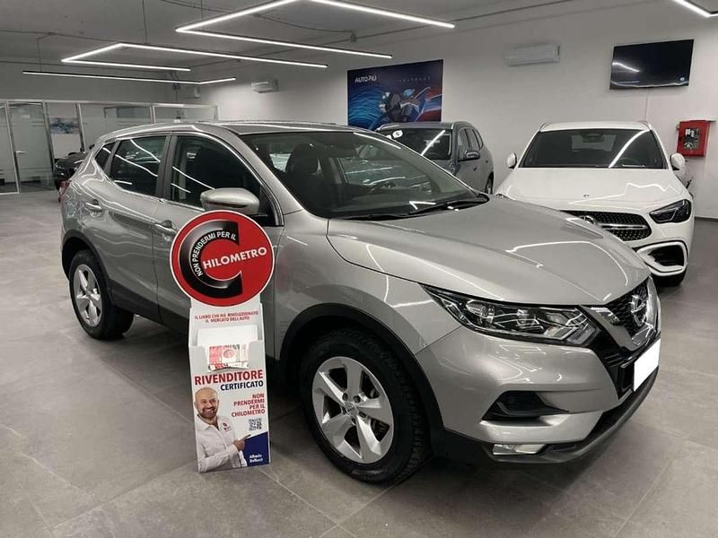 Argento Usata 2020 Nissan Qashqai SUV | 17.900 € (Buon prezzo) - Immagine 1/4