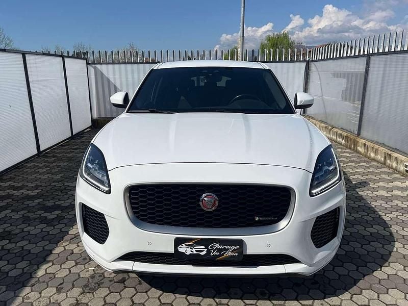 Usata Jaguar E-Pace R-Dynamic 150 CV (110 kW) 2020 Bianco pastello SUV