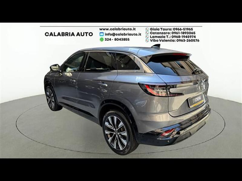 Usata Renault Austral Techno 160 CV (117 kW) 2023 Grigio scuro SUV