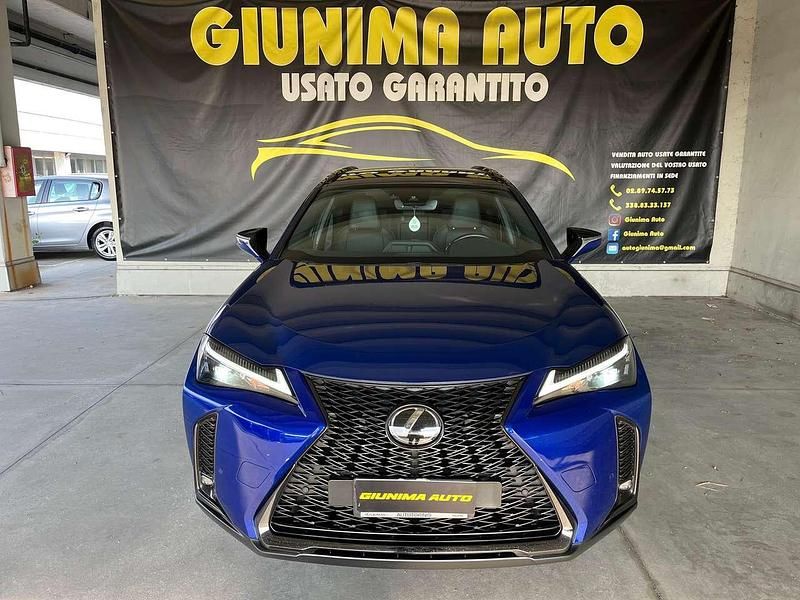 Usata Lexus UX 250h Sport Line 145 CV (106 kW) 2023 Blu SUV