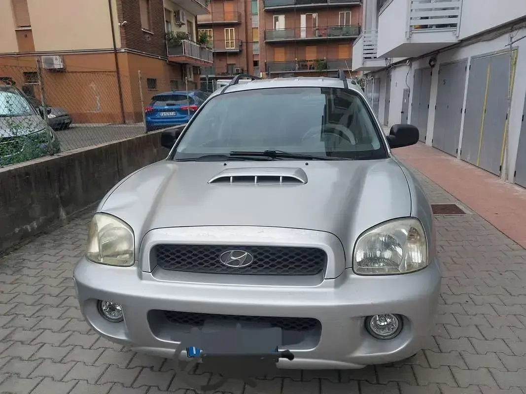 Usata Hyundai Santa Fe 113 CV (83 kW) 2002 SUV
