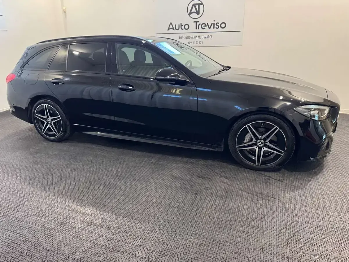 Usata Mercedes C220 Premium Plus 197 CV (144 kW) 2023 Nero Station wagon