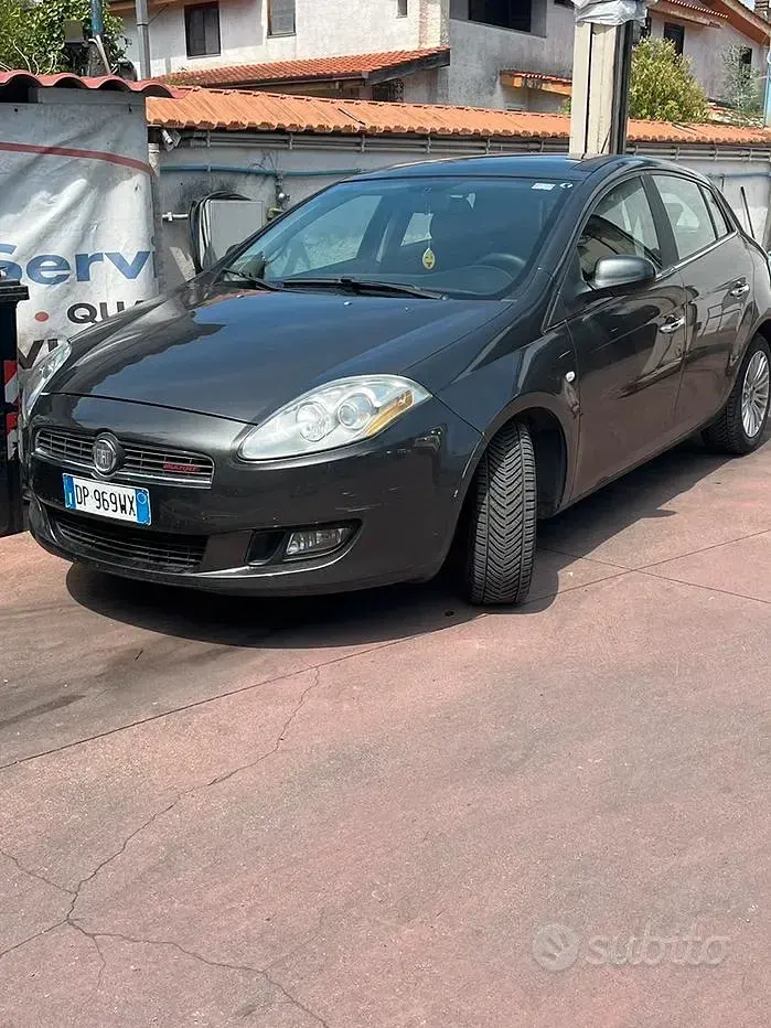 Usata Fiat Bravo 150 CV (110 kW) 2008 Grigio Utilitaria