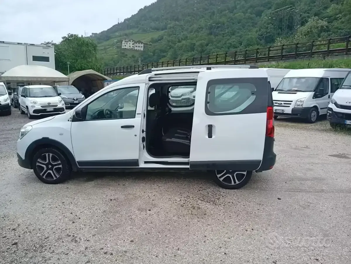 Usata Dacia Dokker 95 CV (69 kW) 2019 Bianco Monovolume