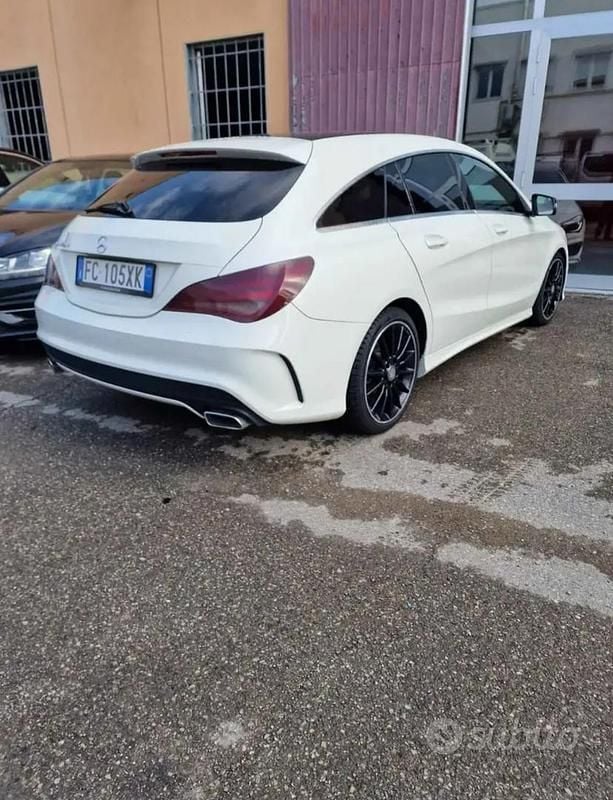 Usata Mercedes CLA220 AMG 2017 Bianco Berlina