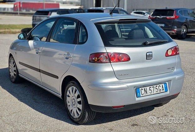 Usata Seat Ibiza Stylance 75 CV (55 kW) 2004 Other Berlina