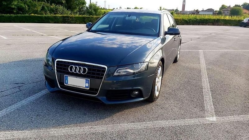 Usata Audi A4 Ambiente 143 CV (105 kW) 2010 Grigio Station wagon