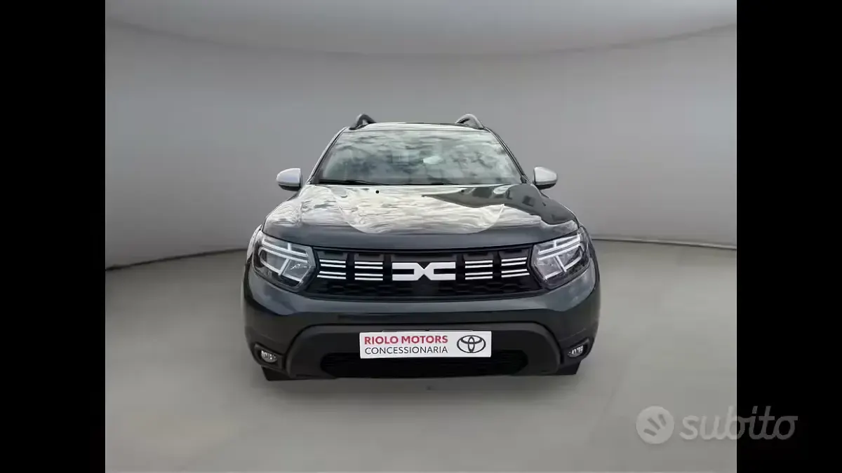 Usata Dacia Duster Comfort 116 CV (85 kW) 2023 Grigio SUV
