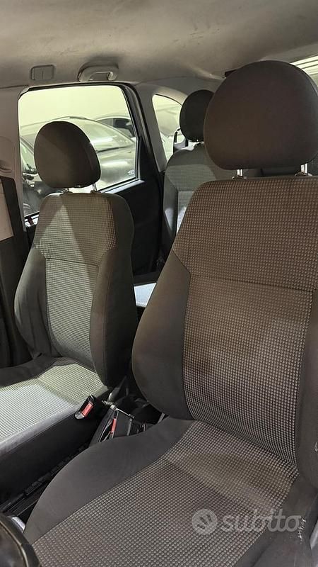 Usata Opel Meriva Enjoy 89 CV (65 kW) 2010 Grigio Monovolume