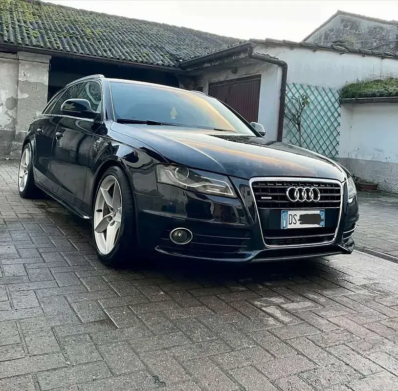 Usata Audi A4 Ambiente 239 CV (175 kW) 2009 Nero Station wagon