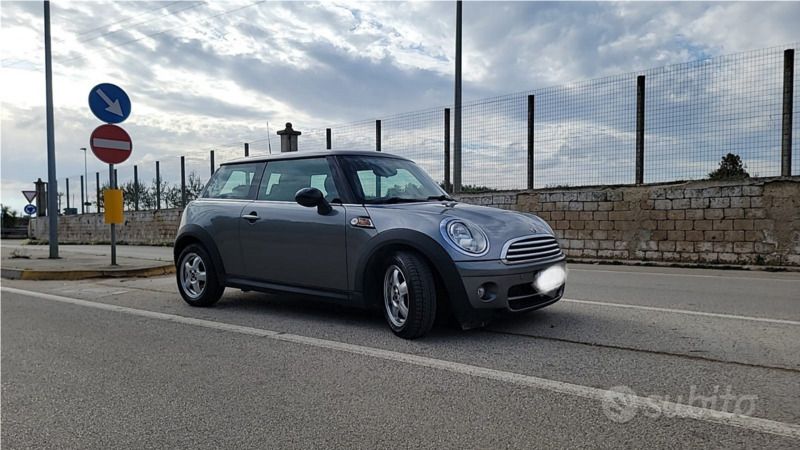 Usata Mini ONE 90 CV (66 kW) 2011 Grigio Utilitaria