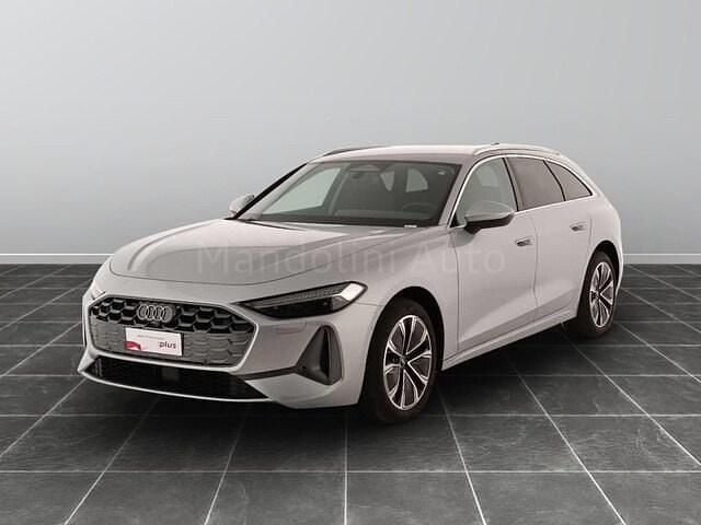 Usata Audi A5 Sportback Advanced 204 CV (150 kW) 2025 Argento floret metallizzato Utilitaria