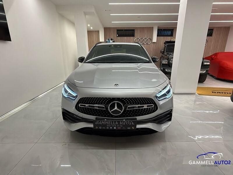 Grigio Usata 2021 Mercedes GLA200 Advanced Plus SUV | 32.990 € (Super prezzo) - Immagine 1/4