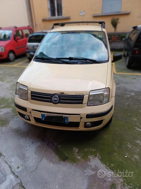 Usata Fiat Panda 2004 Giallo Utilitaria