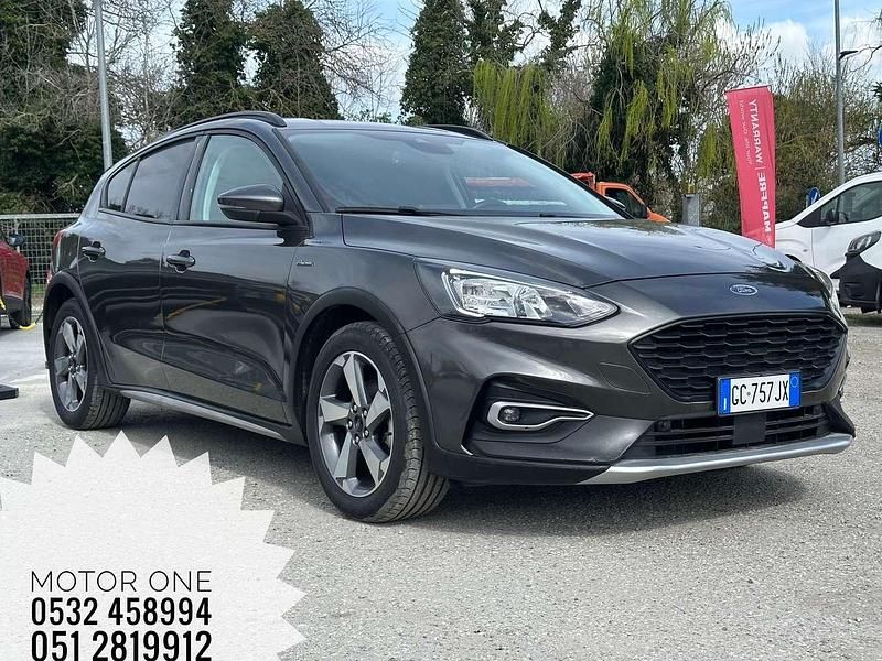 Usata Ford Focus Active 125 CV (91 kW) 2020 Grigio Berlina