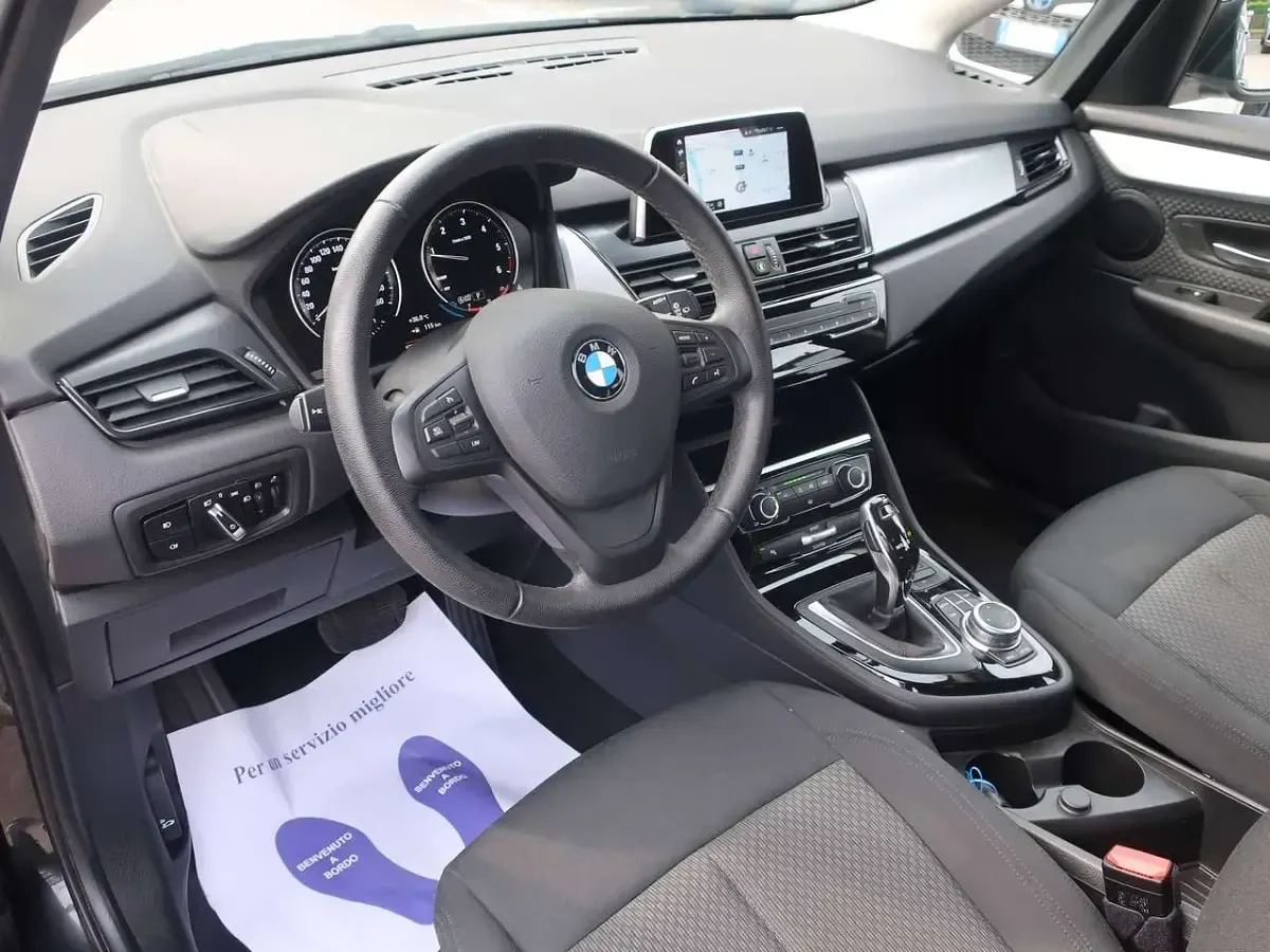 Usata BMW 218 Active Tourer 150 CV (110 kW) 2020 Nero Monovolume