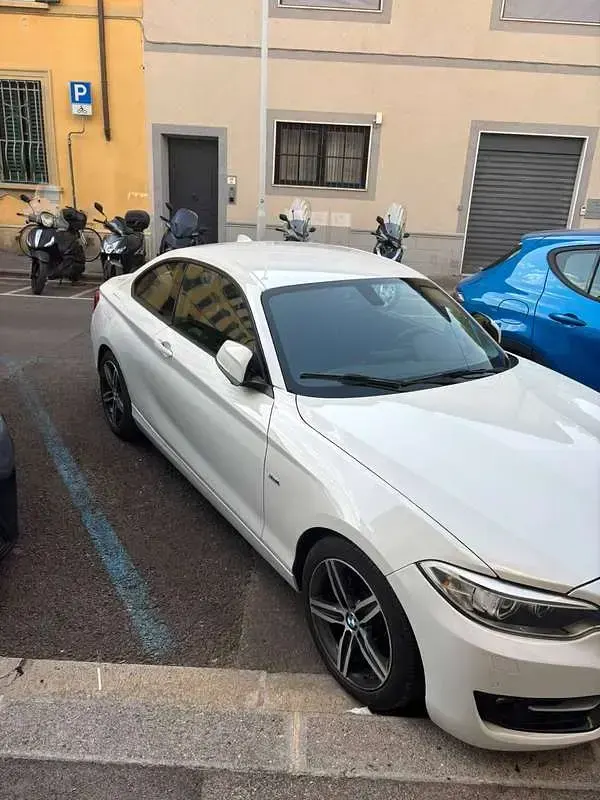 Usata BMW 218 Sport Line 150 CV (110 kW) 2017 Bianco Coupé