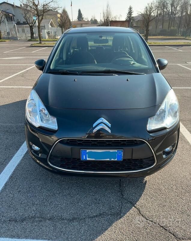 Nero Usata 2012 Citroën C3 Due volumi | 4000 € (Buon prezzo) - Immagine 1/3