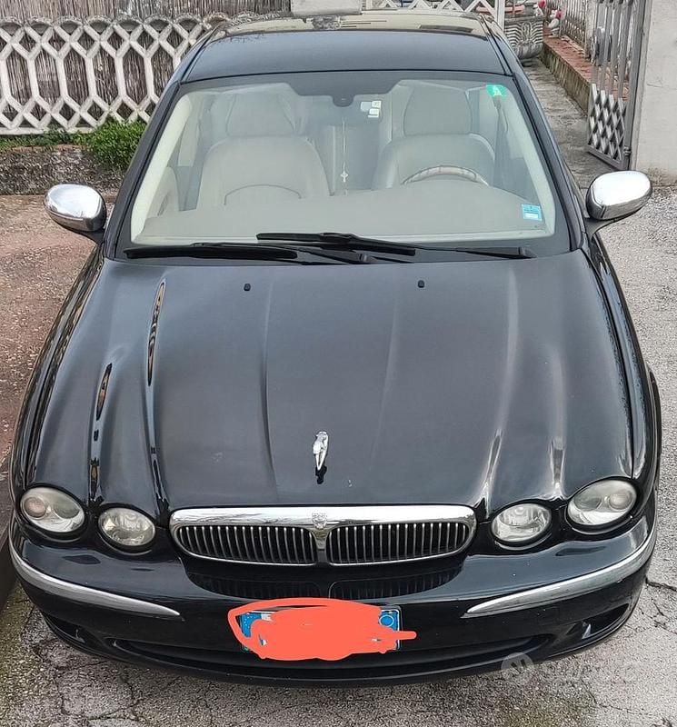 Usata Jaguar X-type 155 CV (114 kW) 2006 Nero Berlina
