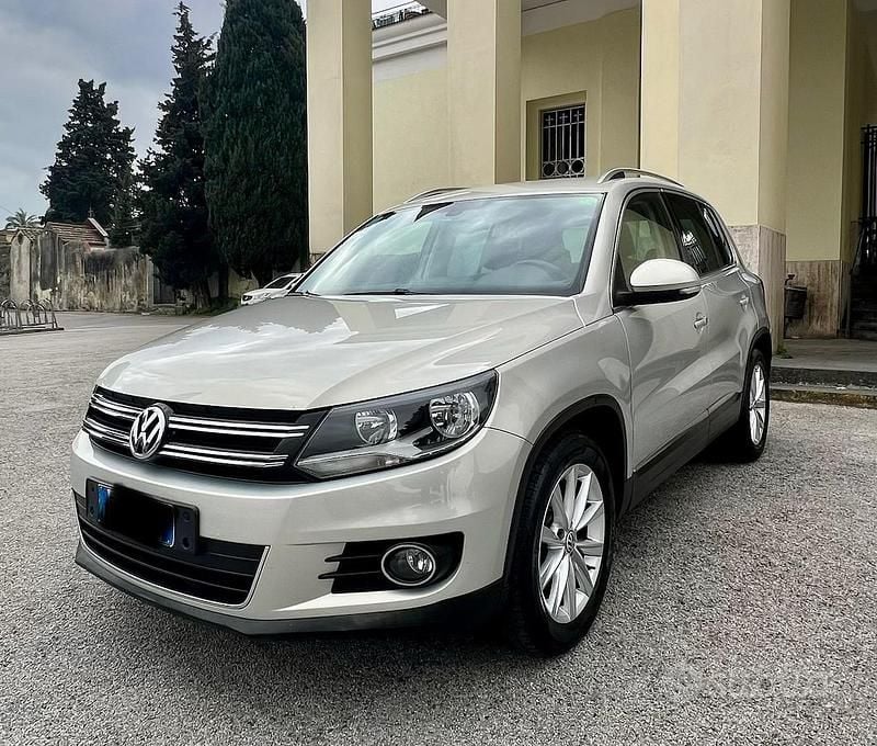 Usata VW Tiguan 110 CV (80 kW) 2015 Grigio SUV