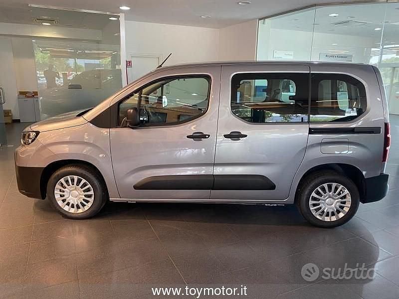 Nuova Toyota Proace Verso City 11 kW (15 CV) 2025 Grigio Station wagon