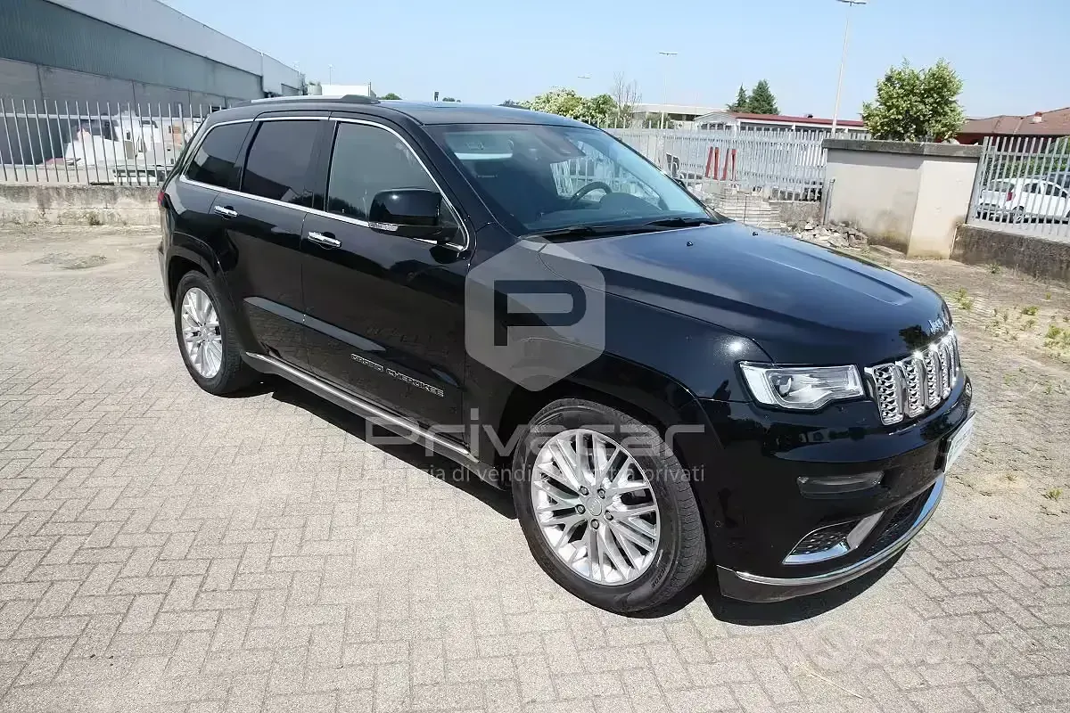 Usata Jeep Grand Cherokee Summit 250 CV (183 kW) 2018 Nero SUV