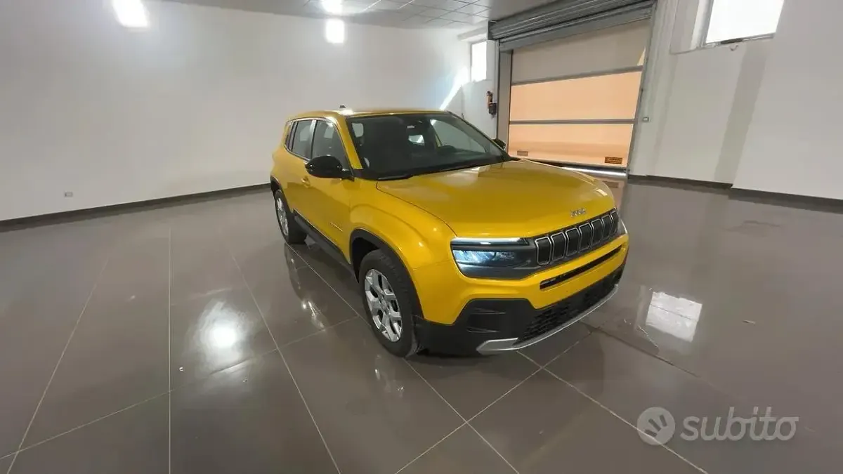 Usata Jeep Avenger Altitude 101 CV (74 kW) 2024 Giallo SUV