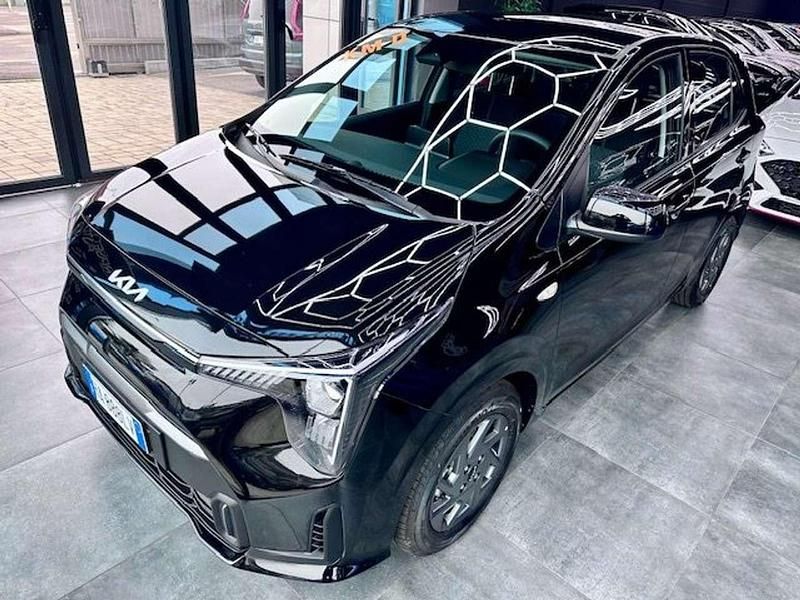 Grigio Nuova 2025 Kia Picanto Urban Due volumi | 13.950 € (Ottimo prezzo) - Immagine 1/4