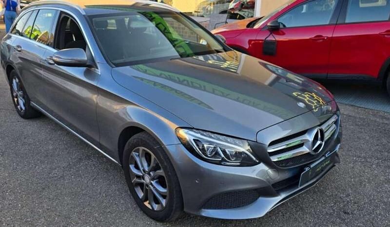 Usata Mercedes C220 170 CV (125 kW) 2016 Grigio Station wagon