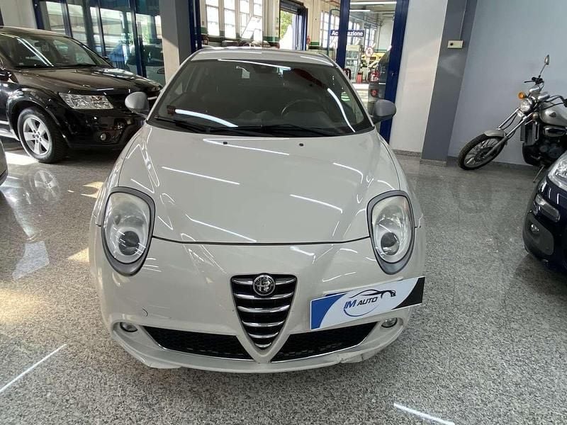 Usata Alfa Romeo MiTo Distinctive 95 CV (69 kW) 2012 Bianco Utilitaria