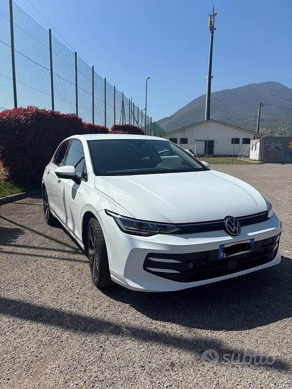 Occasion VW Golf VIII 2025 Blanc Berline