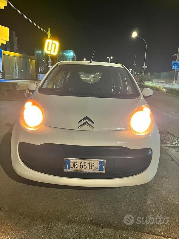 Usata Citroën C1 68 CV (50 kW) 2008 Bianco Utilitaria