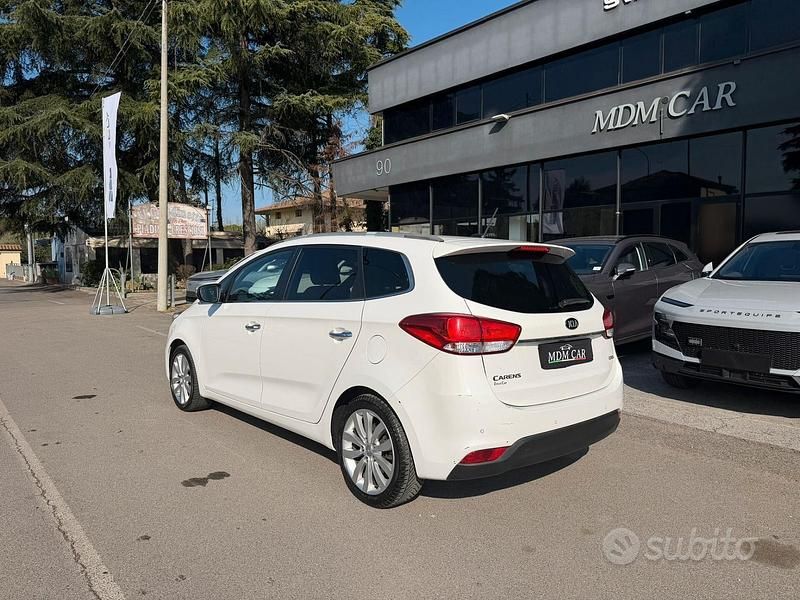Usata Kia Carens 116 CV (85 kW) 2014 Bianco Monovolume