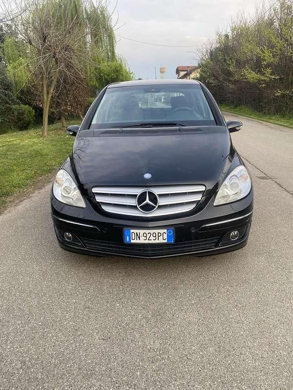 Usata Mercedes B180 109 CV (80 kW) 2008 Other Monovolume