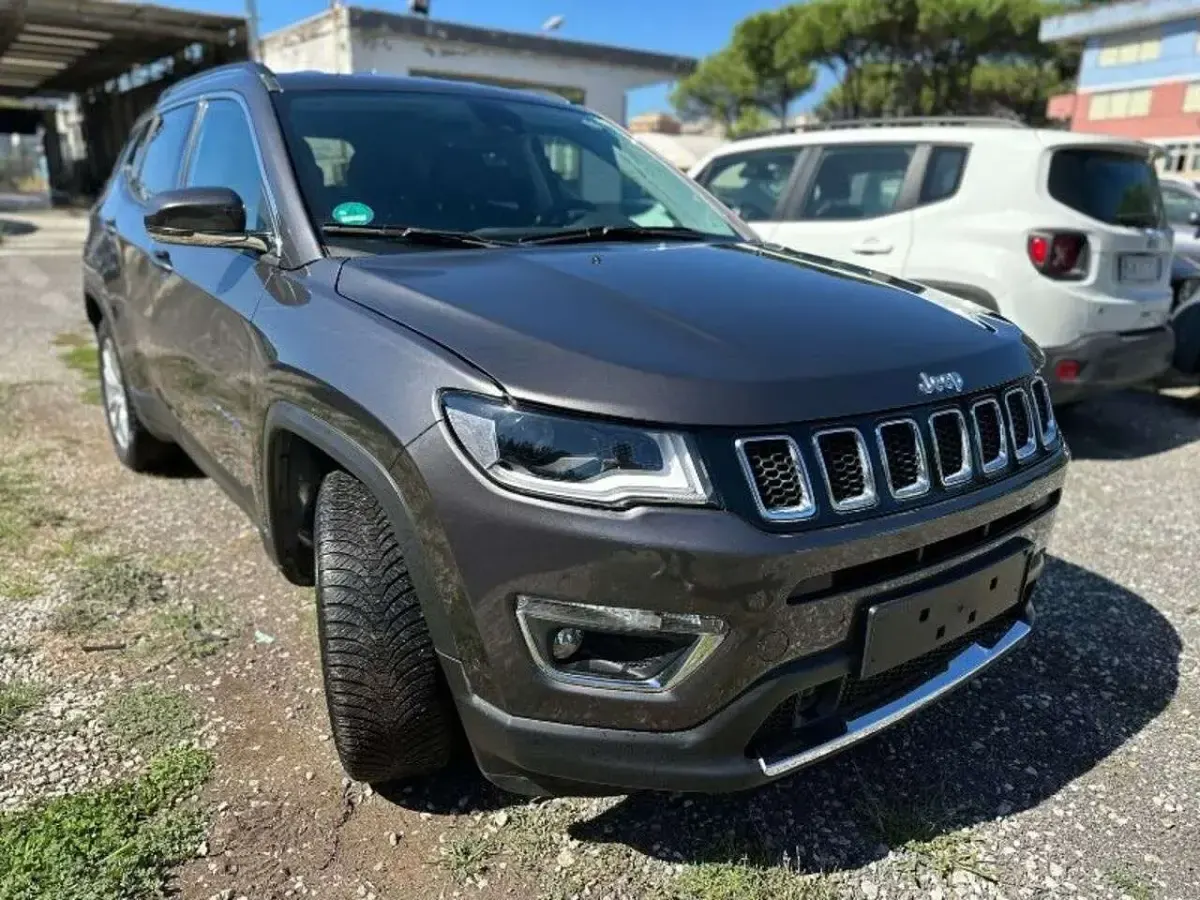 Usata Jeep Compass Limited 131 CV (96 kW) 2021 Granite SUV