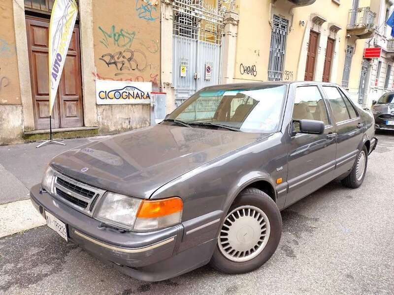 Usata Saab 9000 133 CV (97 kW) 1990 Grigio Berlina