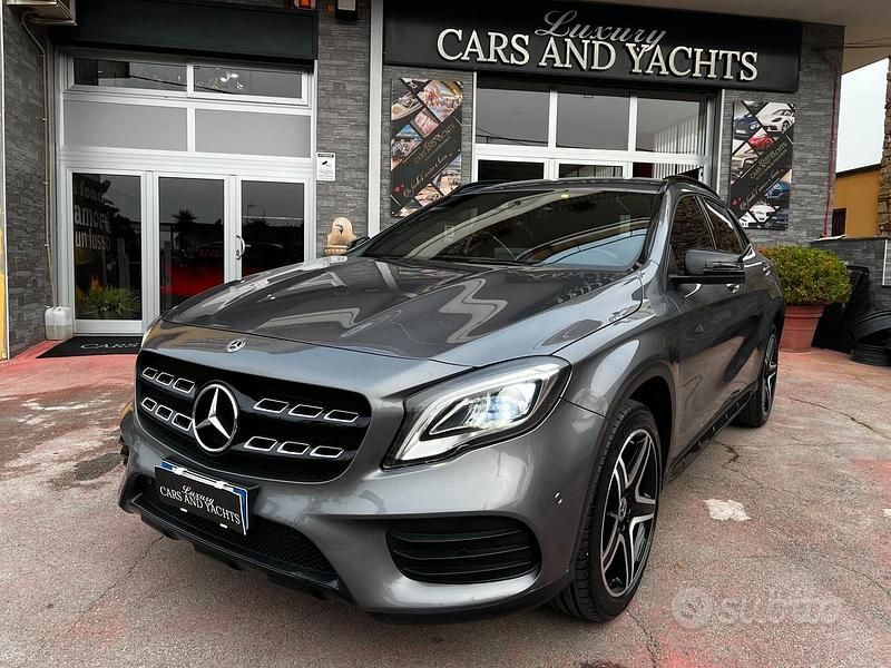 Usata Mercedes GLA200 AMG 136 CV (100 kW) 2019 Grigio SUV