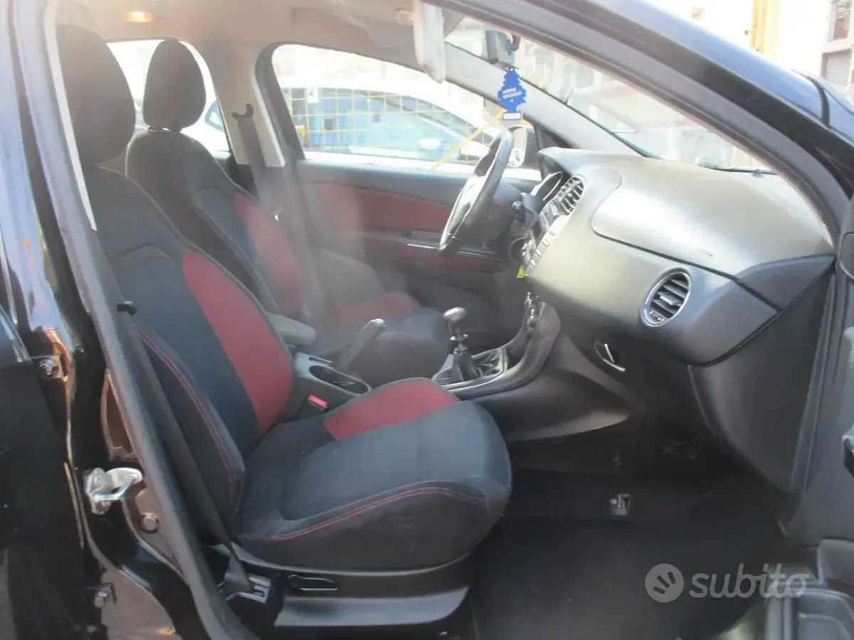 Usata Fiat Bravo Emotion 105 CV (77 kW) 2012 Nero Utilitaria