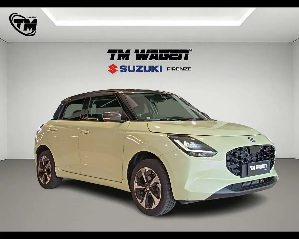 Usata Suzuki Swift 83 CV (61 kW) 2025 Verde Utilitaria