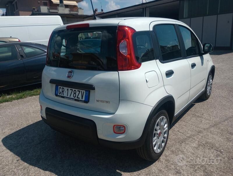 Usata Fiat Panda S 70 CV (51 kW) 2023 Bianco Utilitaria
